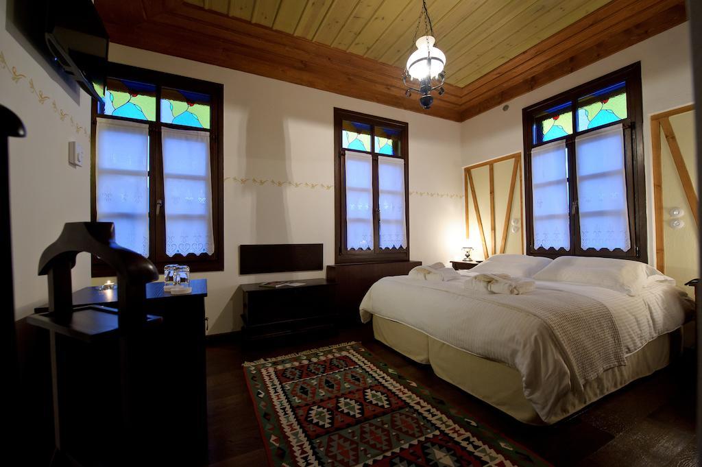 Orologopoulos Mansion Luxury Hotel Kastoria Kamer foto